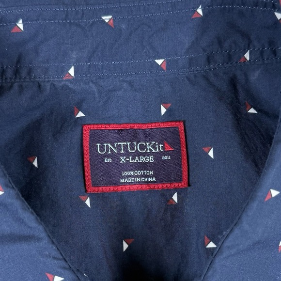 UNTUCKit Men's XL Blue Geometric AOP Short Sleeve Button Up Shirt - Picture 4 of 4